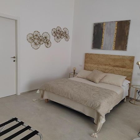 Dimore Gilas - Suite Golden Monopoli Esterno foto